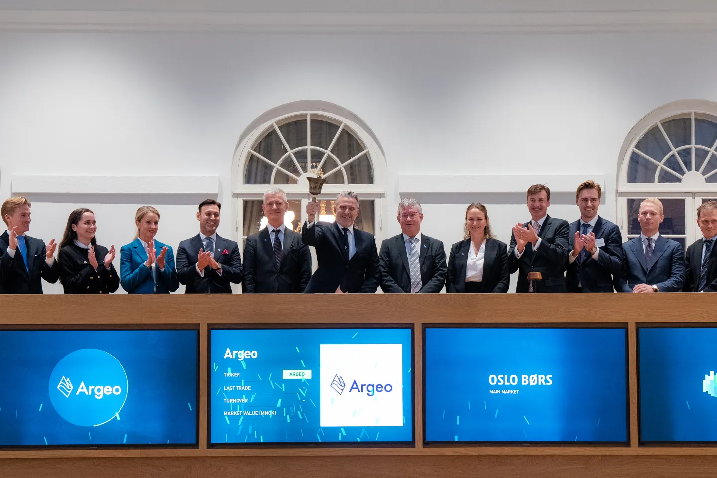 Caption: Trond Crantz, CEO of Argeo, rang the bell this morning to celebrate the transfer to Euronext Oslo Børs. The company was welcomed by Øivind Amundsen, CEO of Euronext Oslo Børs. (Photo: Thomas Brun | NTB)