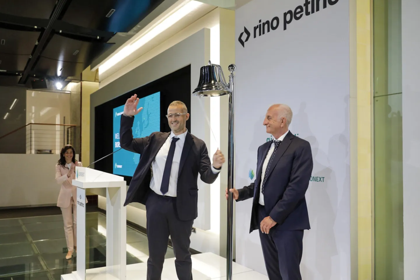 Ring the bell rino petino