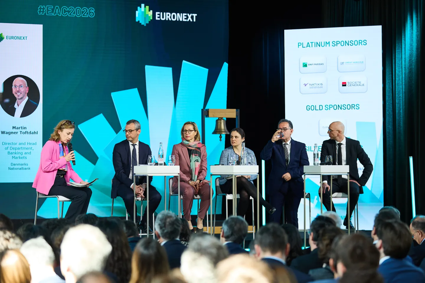 Activating financial markets to address the sovereign debt challenges in the EU now