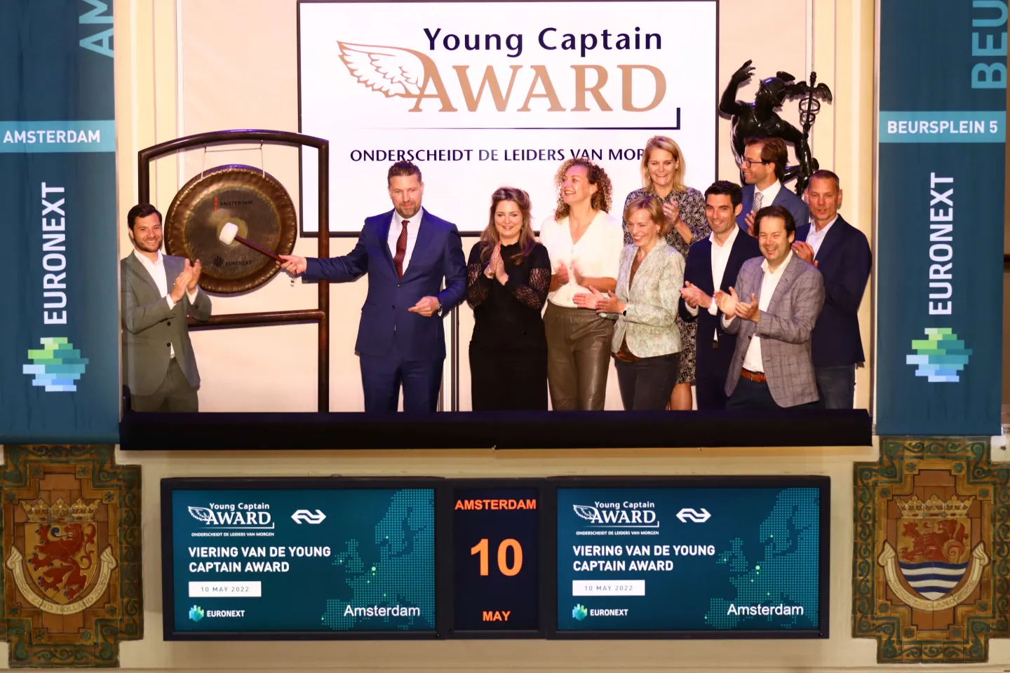Young Captain Award Nederland - Euronext Amsterdam Gongceremonie