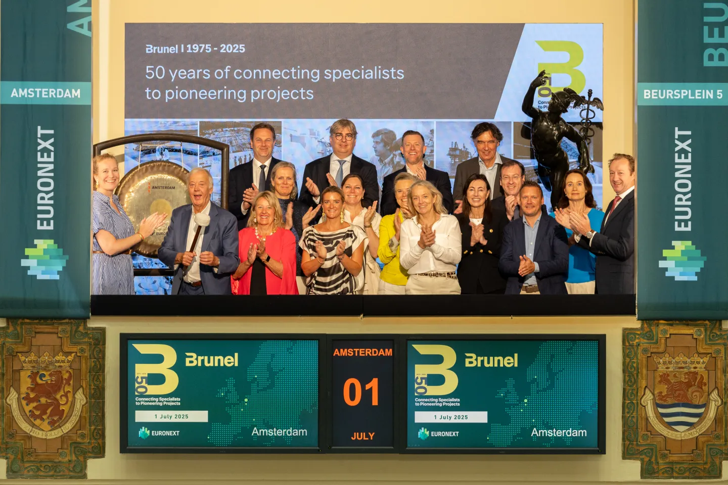Picture of Brunel sounding the gong at Euronext Amsterdam to celebrates 50-year anniversary