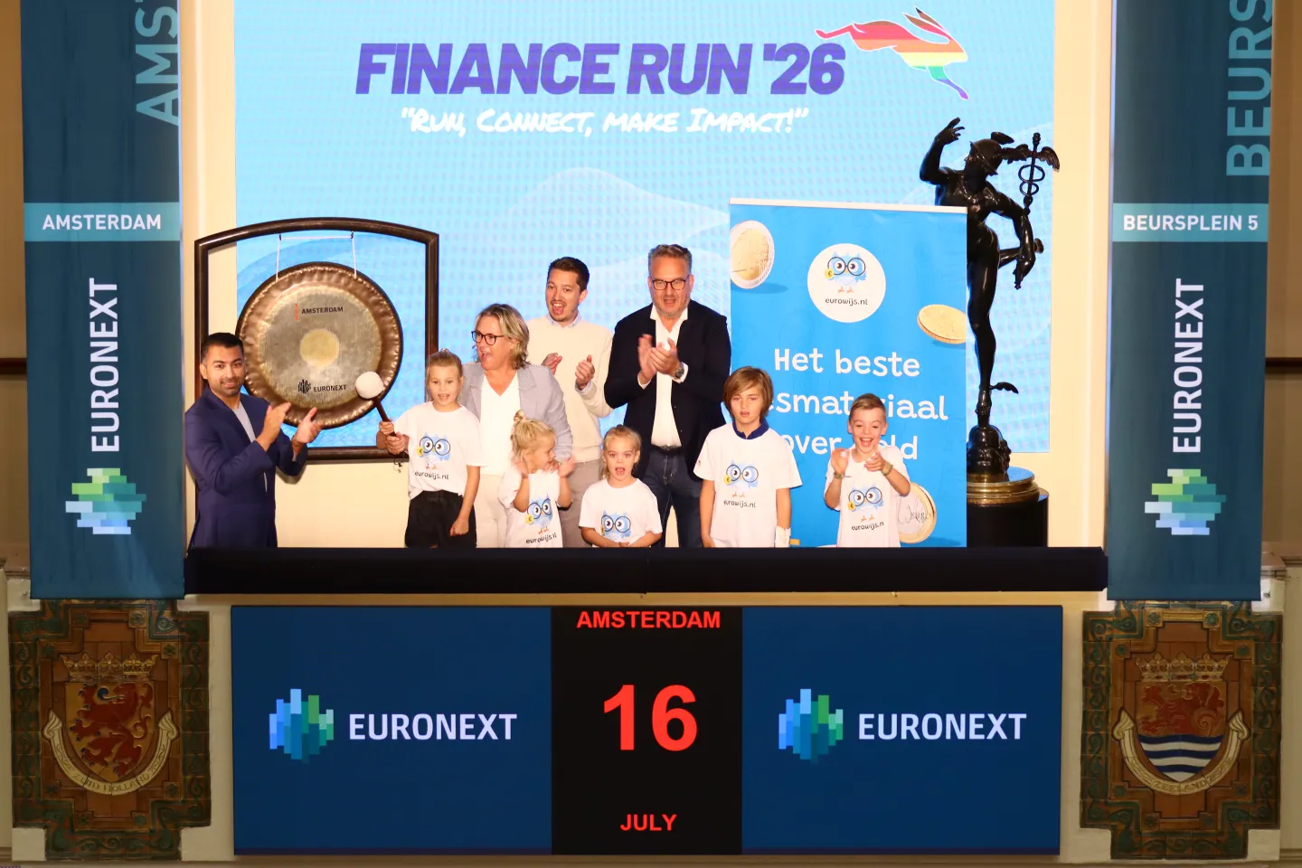 Eurowijs Foundation as new charity  for the Finance Run