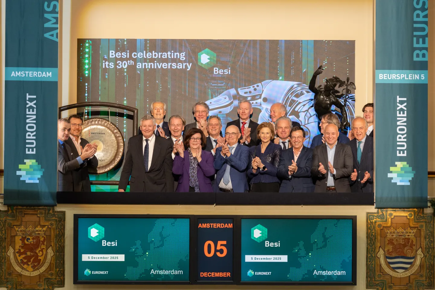 Besi Semiconductors celebrates 30 years of listing with a gong ceremony