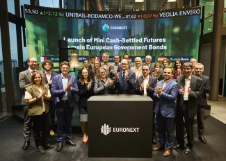 Bell ceremony at Euronext Paris (24 Sept 2025) - Launch of Mini Bond Futures